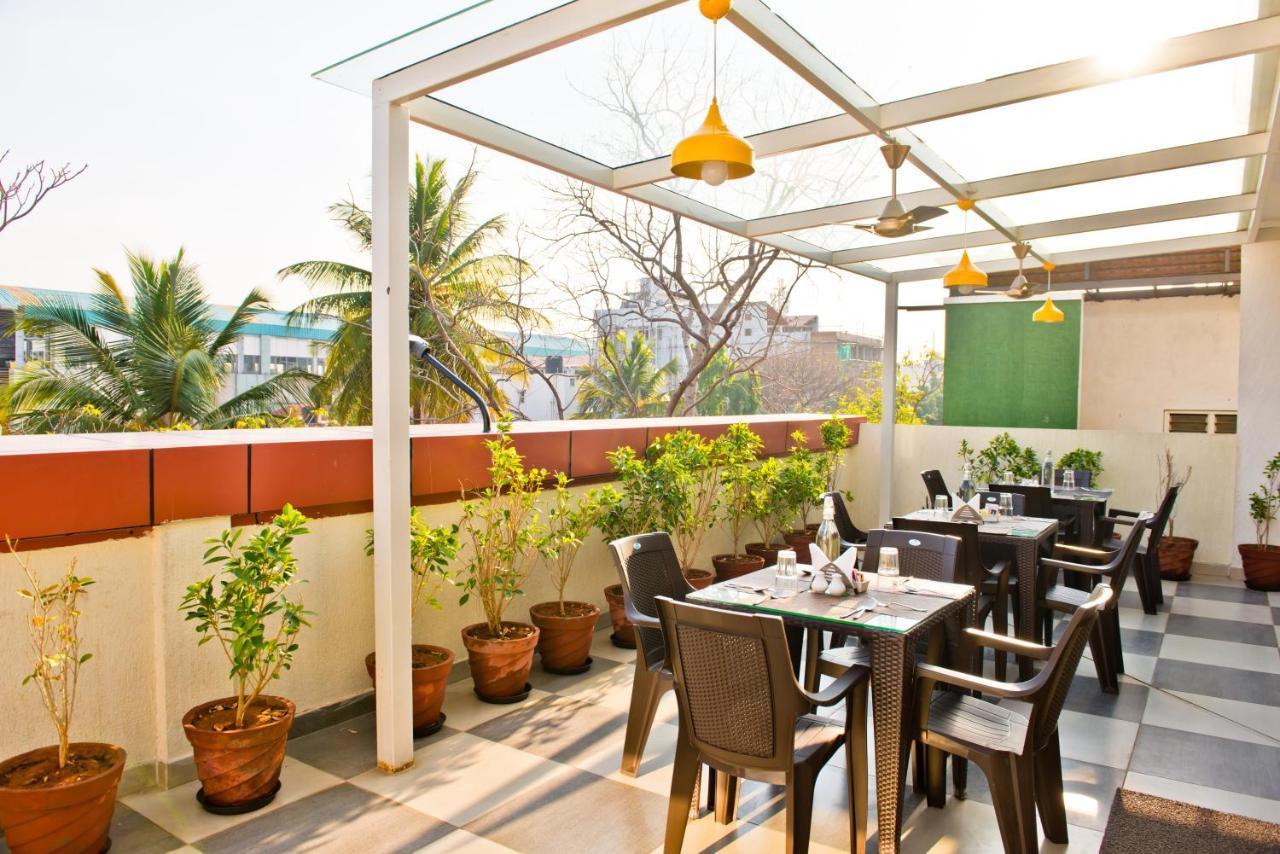 Hotel X By Bloom L Indiranagar à Bangalore Extérieur photo